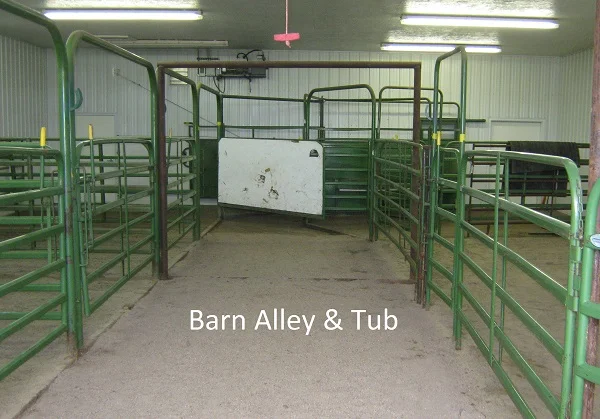 Barn Alley & Tub